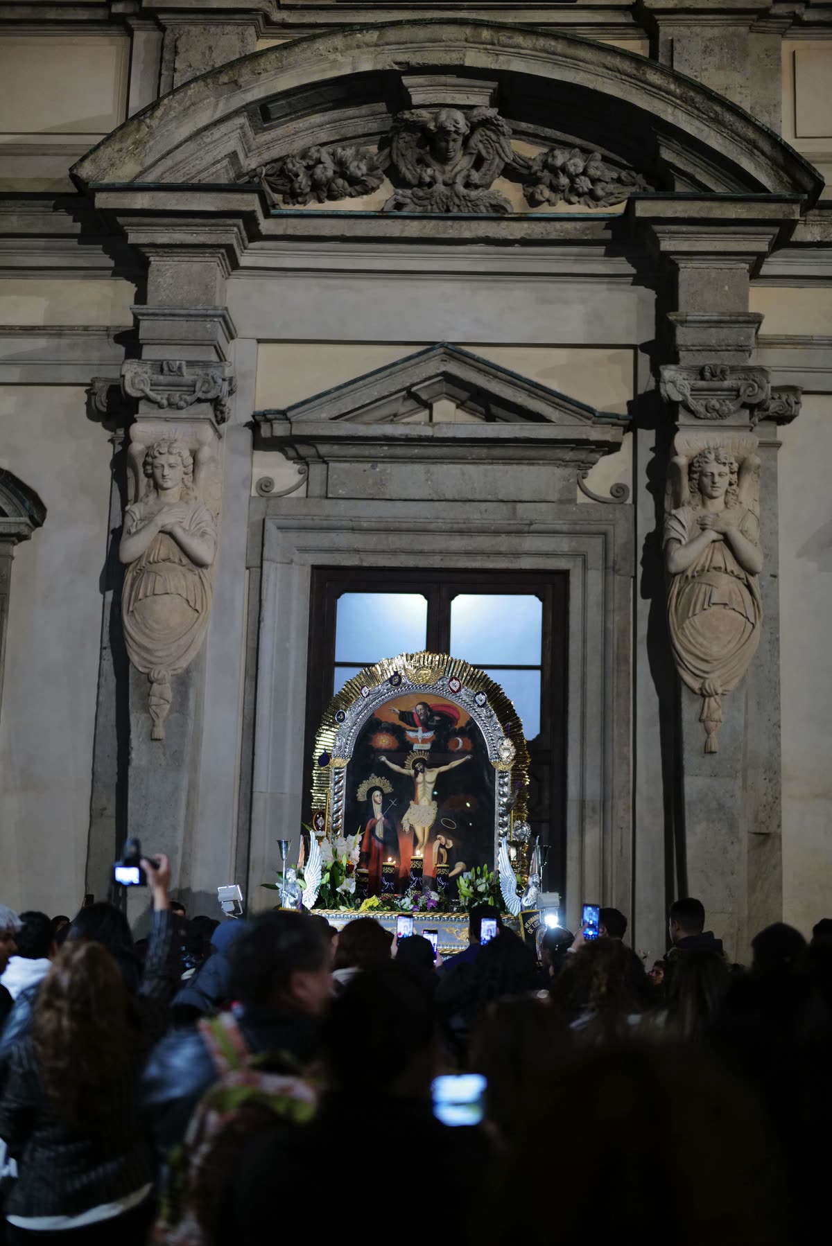 Il rientro, a luci accese