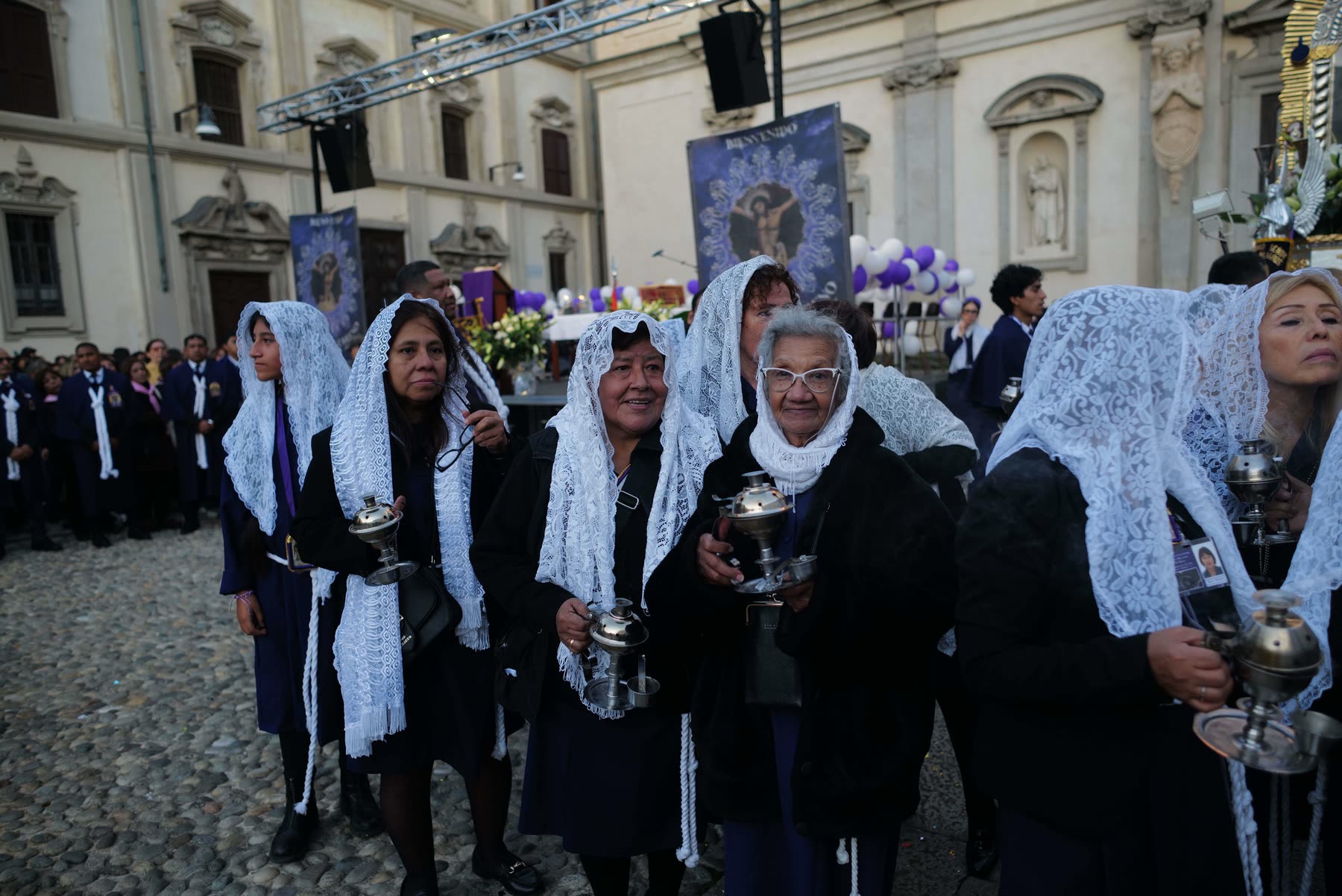 Le sahumadoras prima della partenza